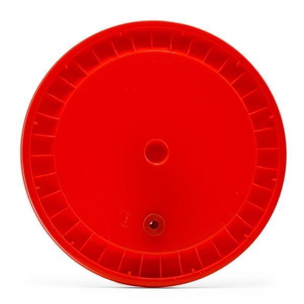 A red grommeted lid with gasket